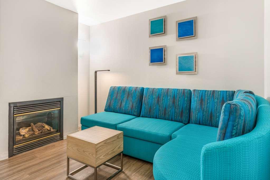 Best Western Plus Capitola By-The-Sea Inn & Suites Rum bild